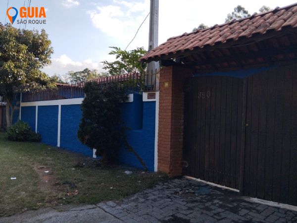 Casa térrea 3 dorm. locação